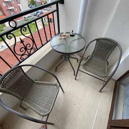 Apolon - Beautiful 400 M To The Apartman *