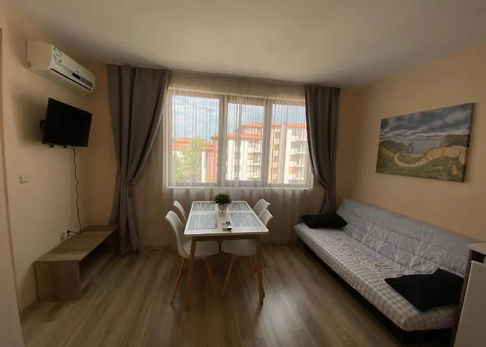 Apolon - Beautiful 400 M To The Apartamento *